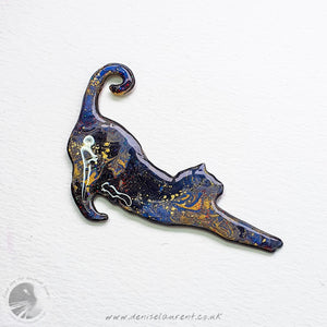 Stretching Cat Brooch No 6