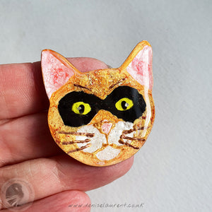 Catitude Cat Brooch - Zorro