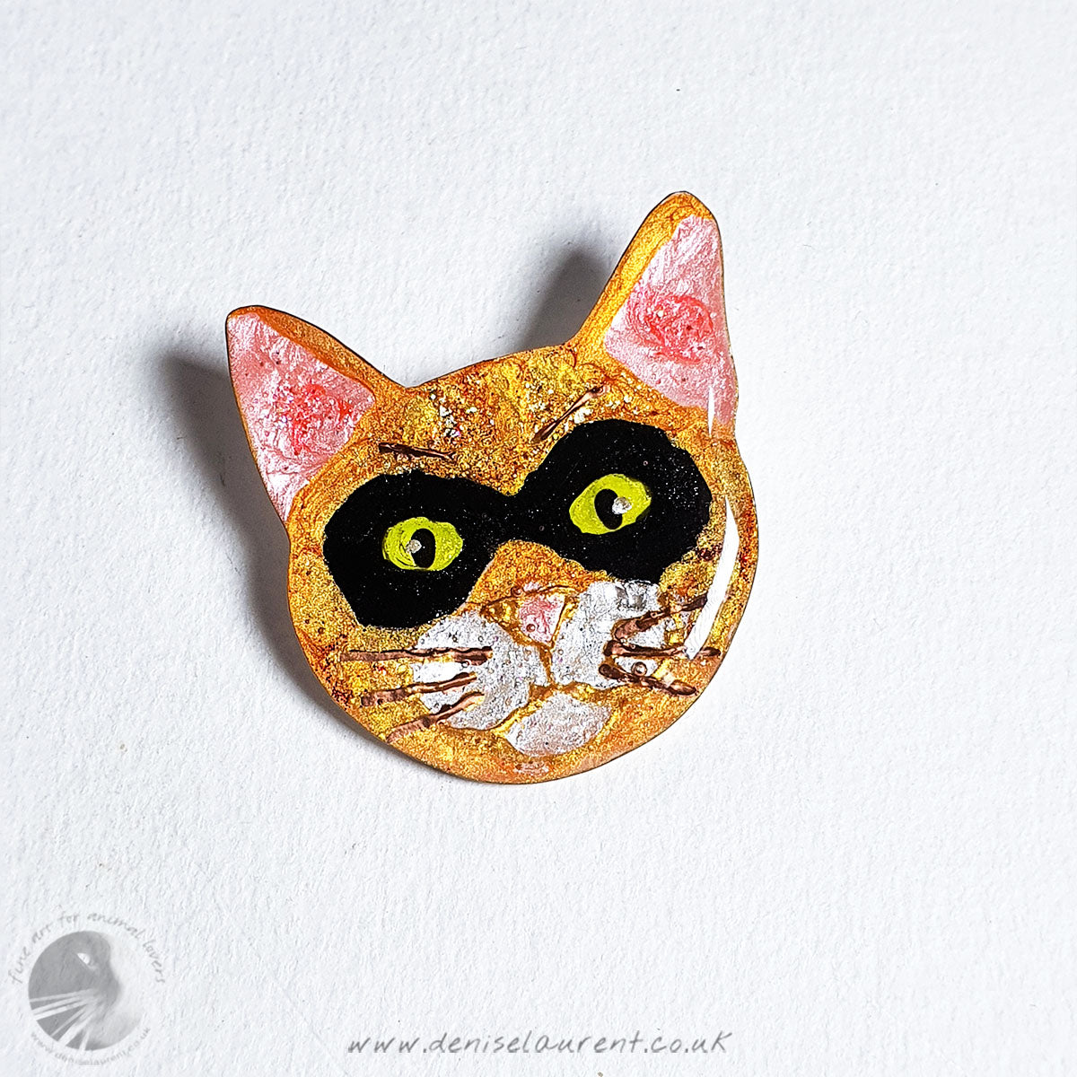 Catitude Cat Brooch - Zorro