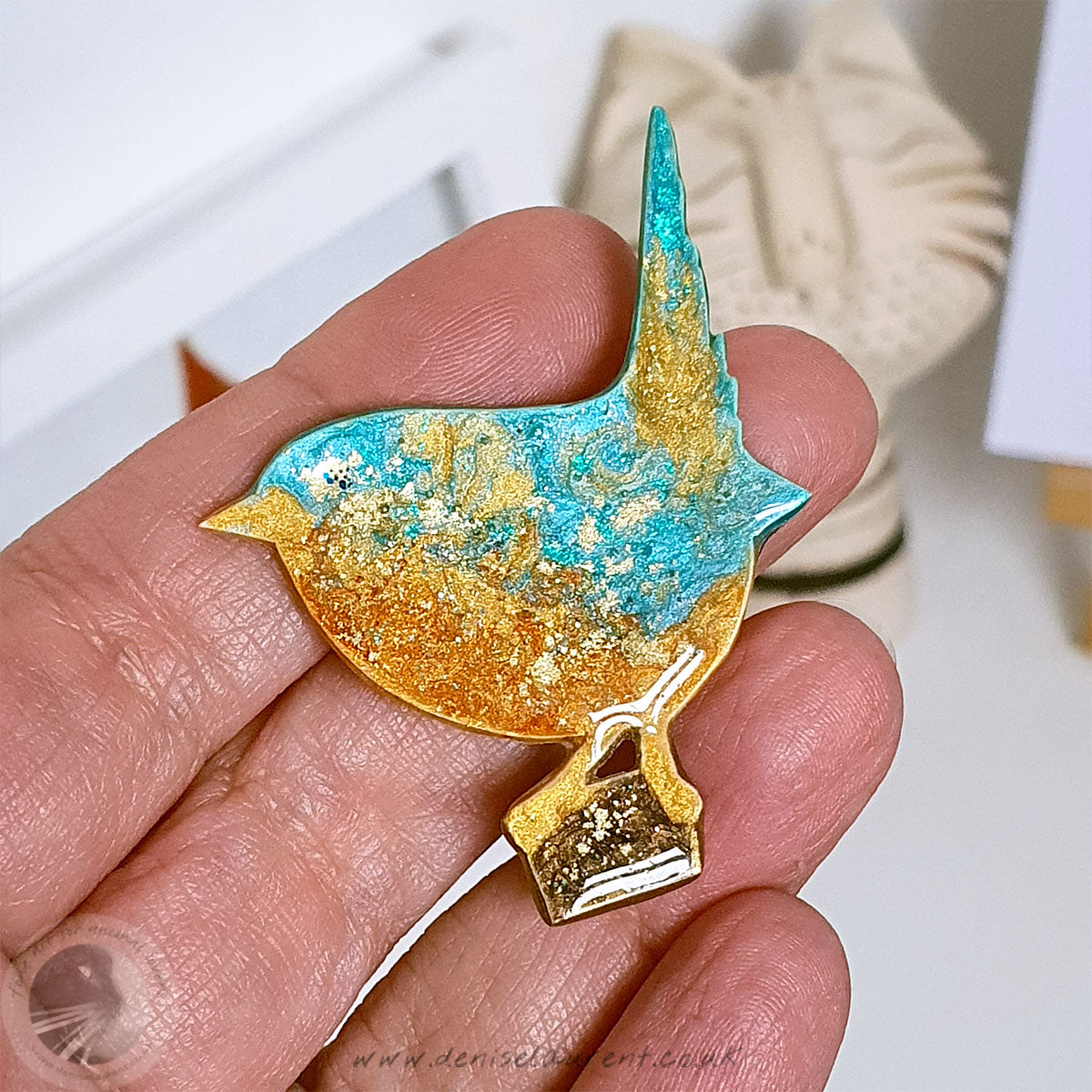 Wren Brooch No 8