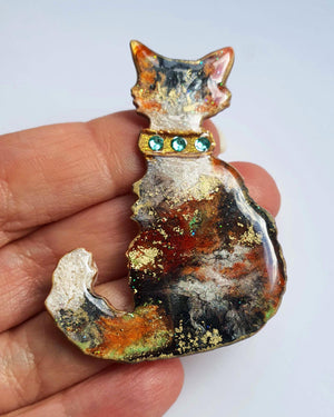 Collar Cat Brooch - Tortie