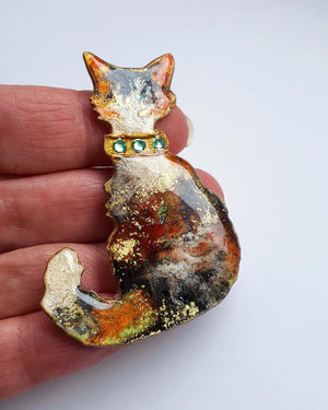 Collar Cat Brooch - Tortie