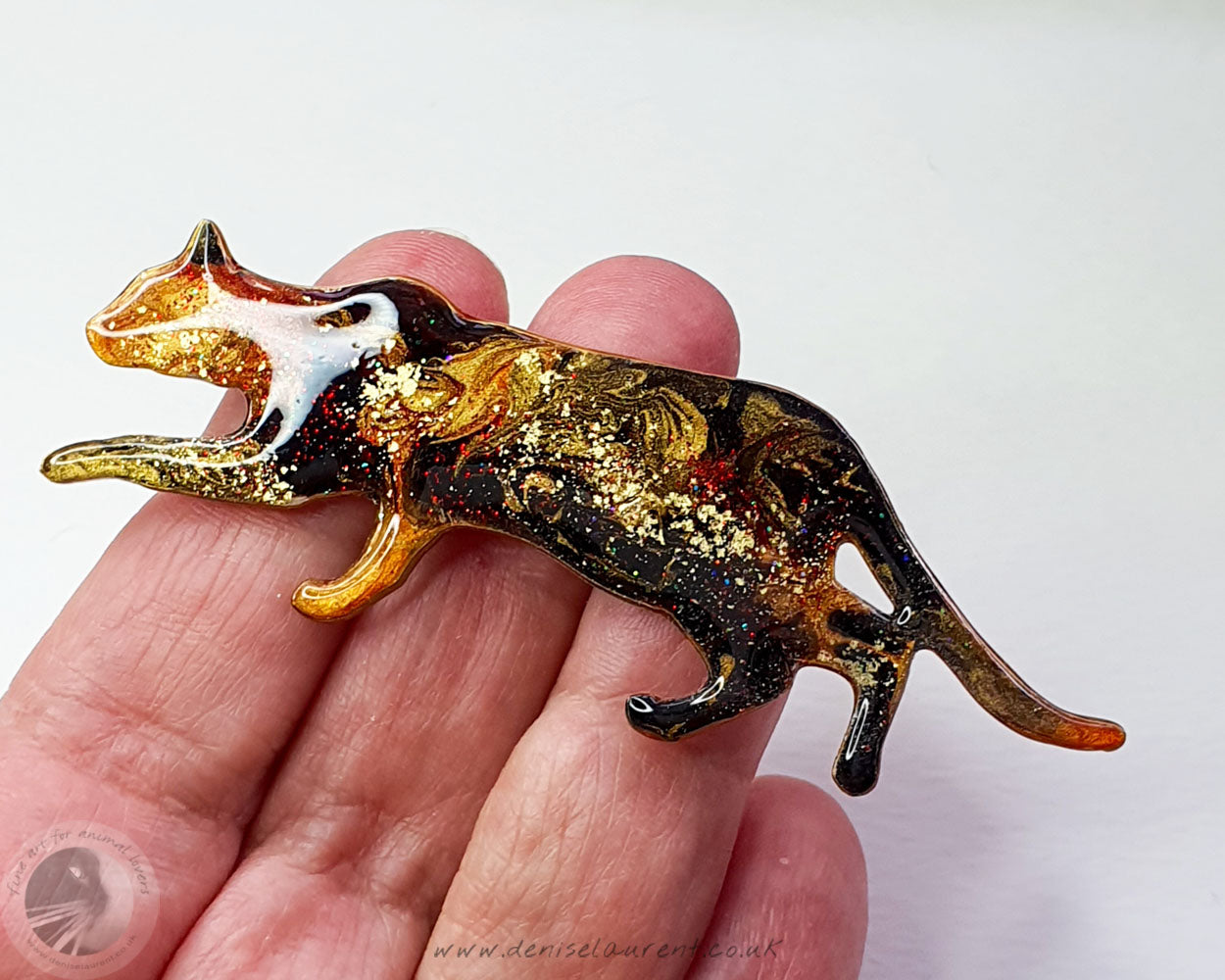Stalking Cat - Brooch No 18