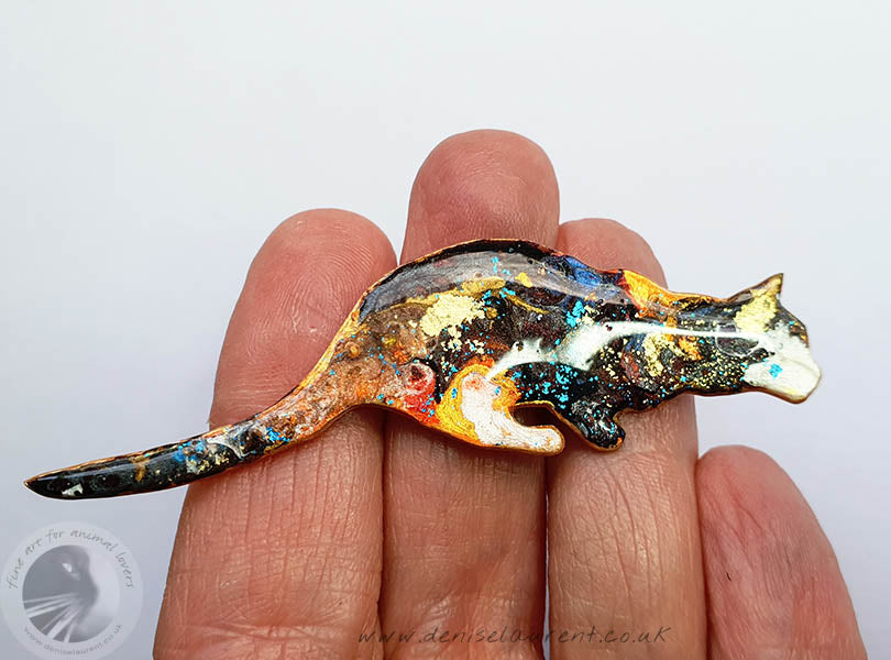 Crouching Cat Brooch