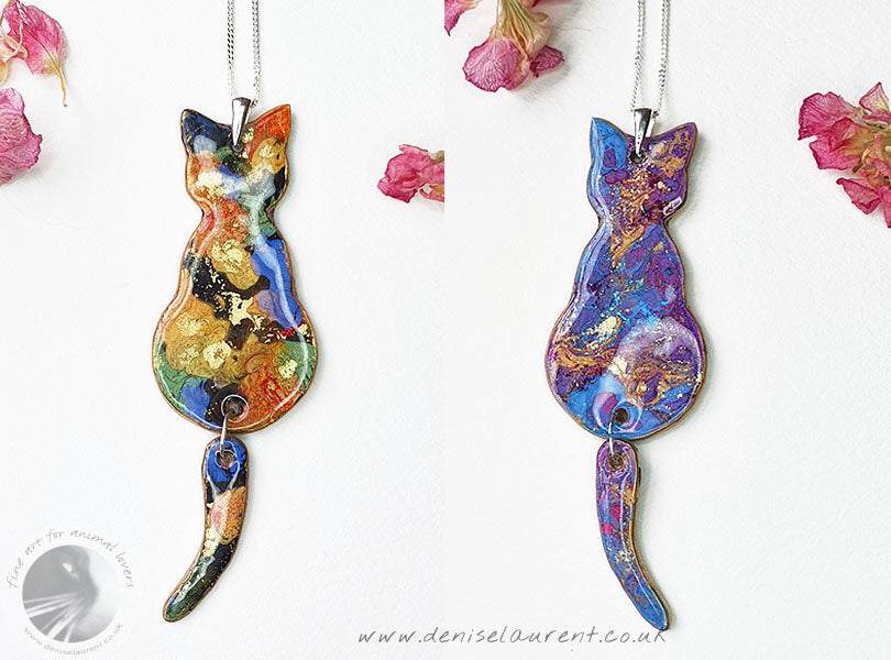 Swing Tail Reversible Cat Necklace