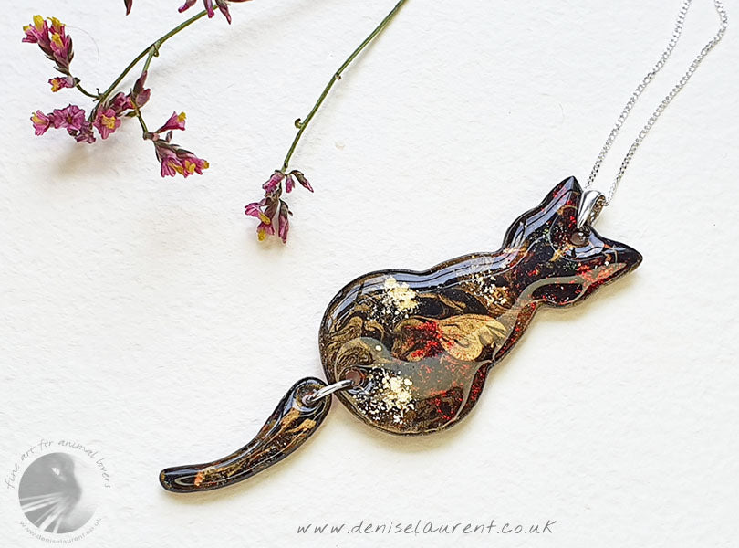 Swing Tail Reversible Cat Pendant