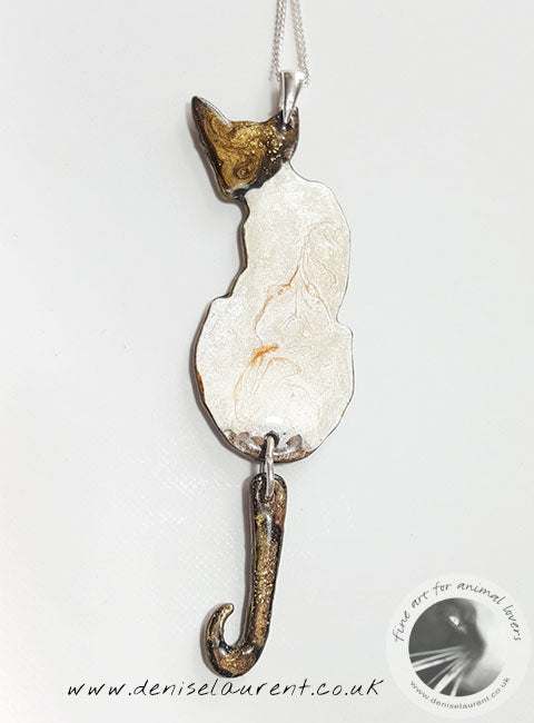 Reversible Siamese Cat Pendant - Taz