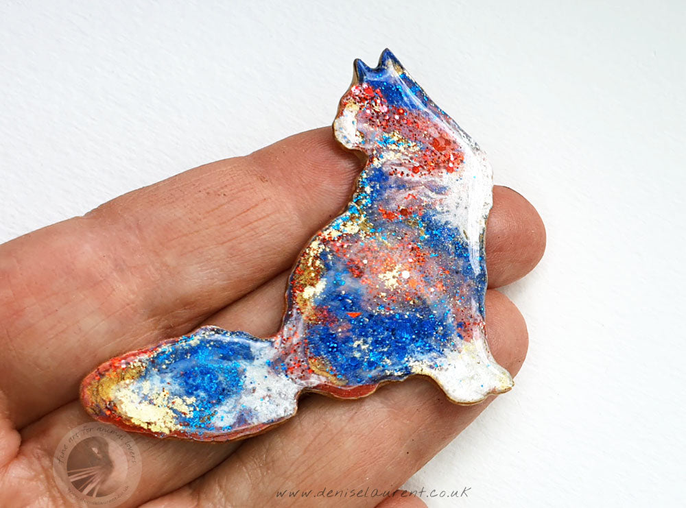 Longhaired Cat Brooch - Jubilee Teddy