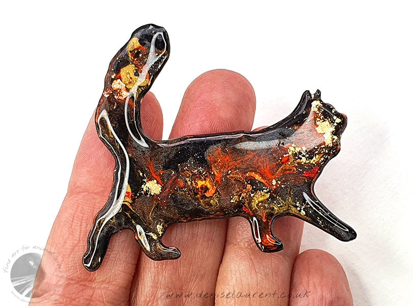 Walking Maine Coon Cat Brooch