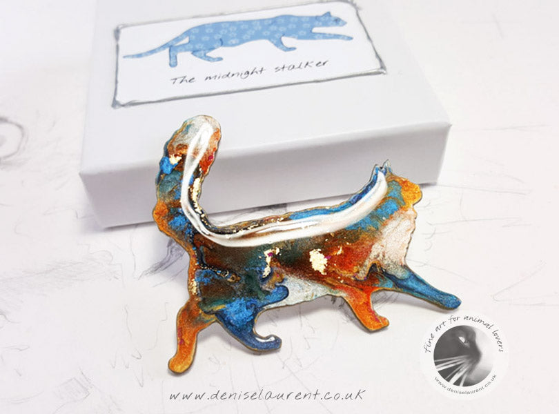 Walking Maine Coon Cat Brooch