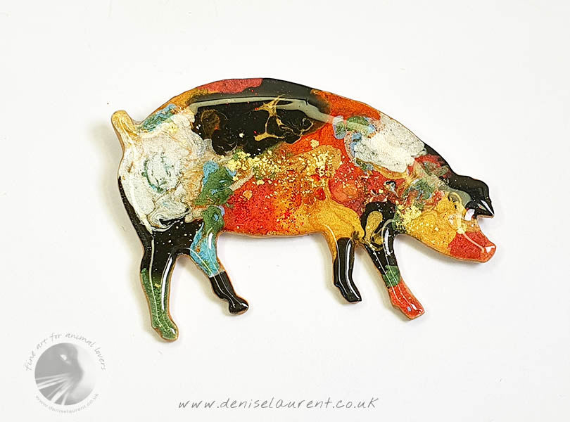Piggy Brooch - Black Red White